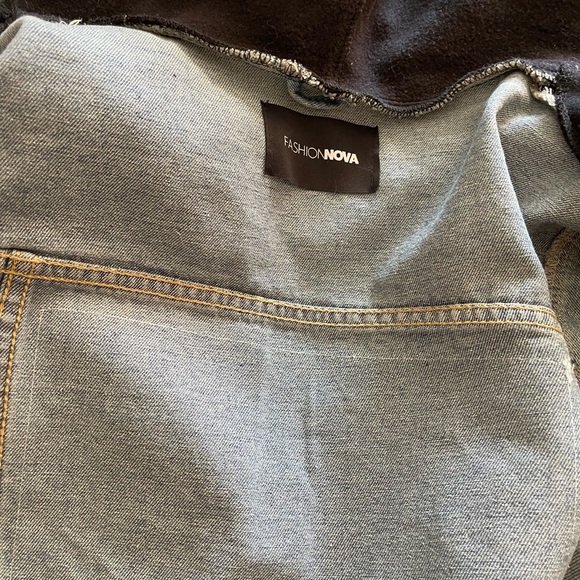 Fashion Nova Unisex Zip-Up Jean Jacket - Picture 3 of 4